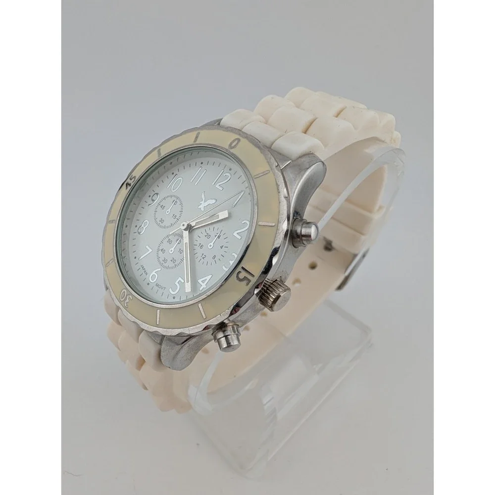 American Eagle Outfitters Watch Women 36mm Case White Silicone Band- New Battery